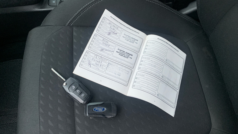 Ford Fiesta 1.1 Zetec 5dr Petrol Hatchback